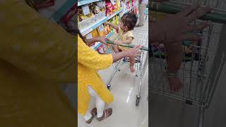 situation song 🤣 #dmart #Naan Gaali #family #mom #daughter #shopping