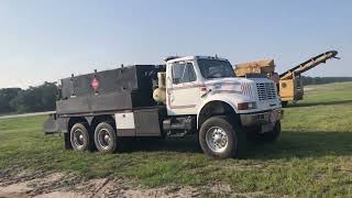 1996 INTERNATIONAL 4900 FUEL/LUBE TRUCK