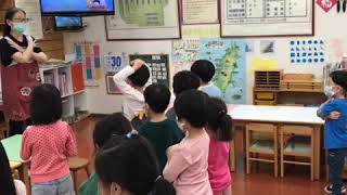 母親節活動2:DIY 生巧克力塔 2020.04.28 中壢 明原蒙特梭利幼兒園