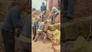 The process of carrying stones - a good method can make the work more efficient