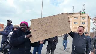 Reggio Calabria, la voce degli ambulanti di Piazza del Popolo: \