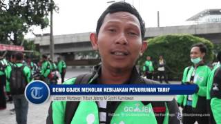 Puluhan Driver Go Jek Demo Tolak Kebijakan Penurunan Tarif