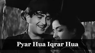 Pyar Hua Iqrar Hua | Raj Kapoor | Nargis | Lata Mangeshkar Song | Shree 420