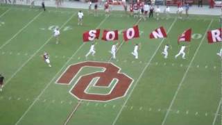 Tom Wort Leads the 2011 Sooners onto Historic Owen Field