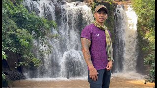 Kachanh Waterfall at Ratanakiri        ទឹកជ្រោះកាចាញនៅខេត្តរតនគីរី