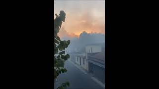 Incendio a Villafranca Tirrena , Messina in Sicilia, 19 - 20 ottobre 2023