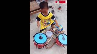 baby drummer