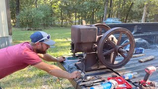 Working on an International Harvester McCormick Deering 3 hp type M