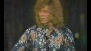 DAVID BOWIE - First TV appearance 1970 - SPACE ODDITY
