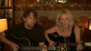 Hayes Carll \u0026 Allison Moorer - All I Have To Do Is Dream (The Everly Brothers Cover)