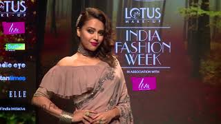 Swara Bhaskar Walks For Nirmooha by Preeti Jain Nainutia | Fall/Winter 2019/20 | India Fashion Week