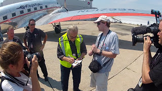 Cockpit Chronicles: DC-3 flight over Manhattan for mechanic Al Blackman