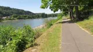 Walk along the Rhine River in Lahnstein Germany - der Rhein 04