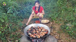 Boiling River Snails and add spicy recipe for jungle food \u0026 Yummy @RinaAdventureAllTime