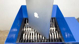 MacBook Air vs Shredder – You Won’t Believe This… 😱