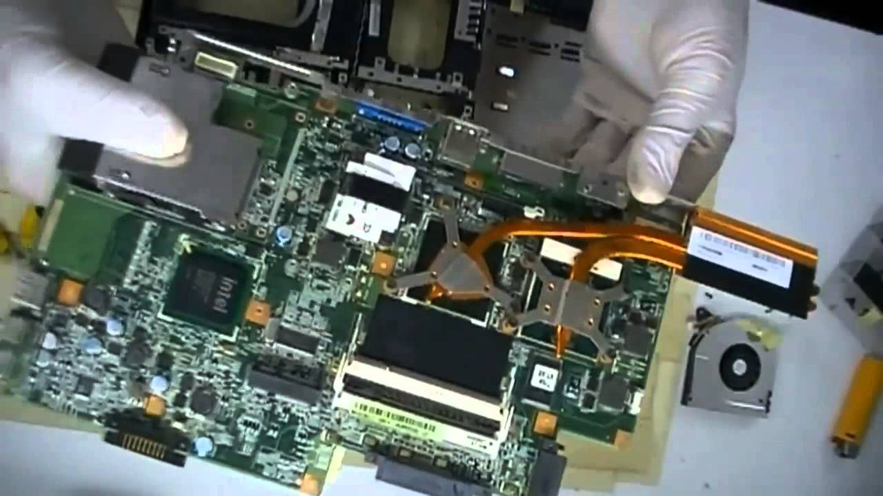 How To Disassembly & Reassembly Toshiba Satellite L40-16D - YouTube