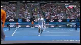 Radek Stepanek backwards smashes at 2013 Australian Open (vs Djokovic)