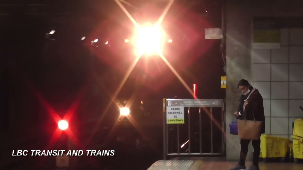 LA Metro A Line 2550 Arriving At 7th St Metro Center - YouTube