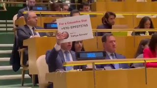 «Volete il cessate il fuoco? Telefonate a Hamas» e l'ambasciatore israeliano all'ONU mostra il...