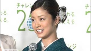 上戸彩さんや加山雄三さんがCO2削減呼びかけ（10/01/15）