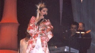 Googoosh - Gharibe ashena - Anaheim 2003