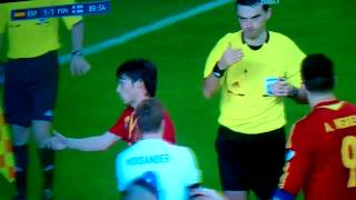 Moisander Fight Reaction Vs David Silva 22.03.2013