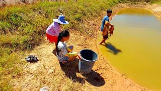 หาอยู่หากิน วิถีคนอีสานบ้านเฮาครับ