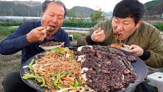 경상도식 짜장 잡채밥을 솥뚜껑에 직접 만들어 봤습니다! (Jjajang \u0026 Japchae with rice) 요리\u0026먹방!! - Mukbang eating show