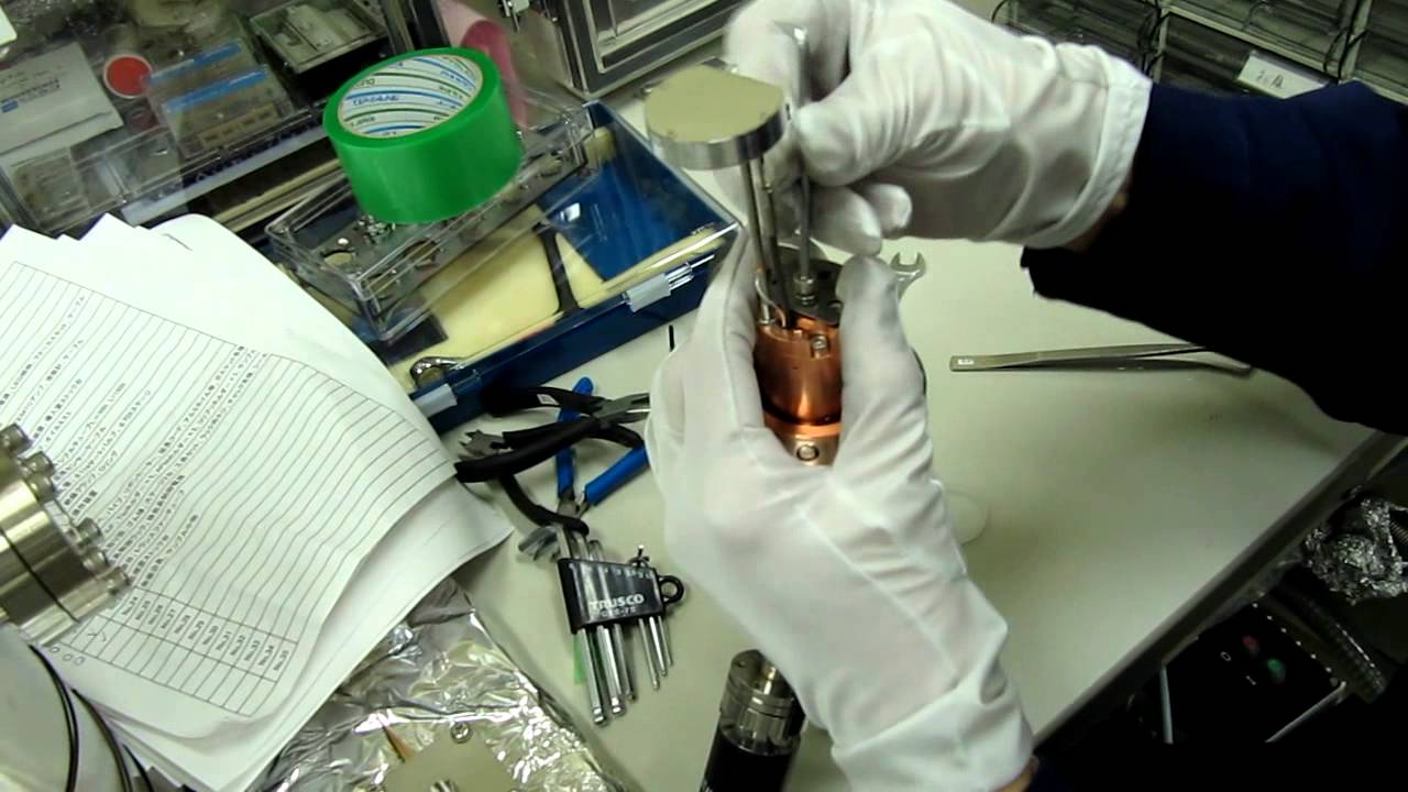 Bio-scanning Tunneling Microscope (B-STM) - YouTube