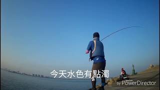 釣魚分享EP23 | 台中北堤 | 狗母梭 | 爽2秒的大魚! (SHORE JIGGING TAIWAN)