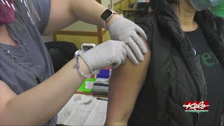 Staff at Pipestone County Medical Center start receiving COVID-19 vaccinations
