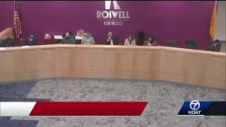 Governor's office calls foul on Roswell City Council meeting