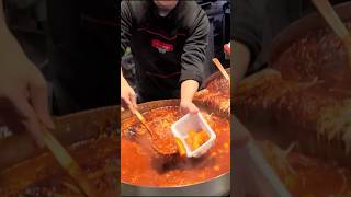 오픈하자마자 줄서서 먹는 무 떡볶이 - 광장시장 떡볶이 Korean Street Food Tteokbokki - Radish tteokbokki  광장시장의 근황 인생떡볶이집