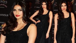 Athiya Shetty in Black Shimmer Gown and looks Stunning!!!