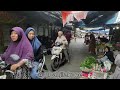 Exploring Indonesia's Traditional Markets: A Journey Through Vibrant Alleys