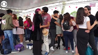 Couples Kiss for Hours in Mexico City Kiss Contest