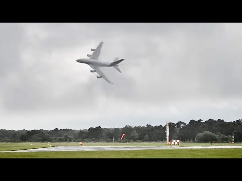 A380 Pilot Banks Too Steeply Video Summary And Q A Glasp
