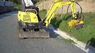 AURTENECHE MINIEXCAVADORA YANMAR VIO15 CON DESBROZADORA II