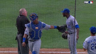 KC@LAD: Cain gets tossed for arguing with umpire