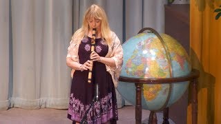 Catherine Munk Plays Native American Flute