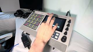 Cómo crear HOUSE BEATS con el Akai MPC Live 2 Retro