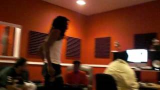 Hustle Holicz Free Style in the studio Part 1