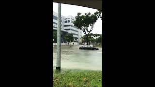 Flash floods tear across Singapore roads | Caught on tape on 23 June 2020