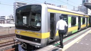 E231系中央・総武線各駅停車津田沼行き 下総中山駅着発