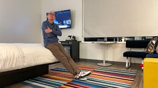 Aloft Charlotte Airport quick room tour: college dorm room flashbacks!