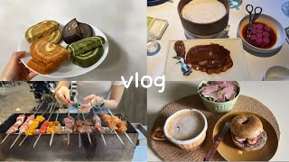 vlog80 重庆日常生活｜清肠日一天吃什么｜硬欧配红烧牛肉 ｜让人又爱又恨的烤串店｜运动打卡｜面包脑袋｜等了5个月的司康手作｜小大董烤鸭｜点都德喝茶