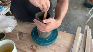 Throwing a vase on the wheel from color clays/Nerikomi pattern