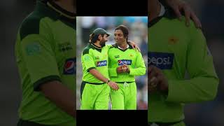 SHOAIB AKHTAR GET ANGER ON INDIAN AND PAKISTAN CRICKET TEAM IN WORLD CUP|11 FINGERS