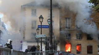 Spectacular blaze erupts at library in heart of Paris