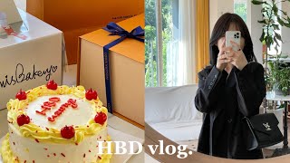 vlog. 행복한 생일 브이로그🎂 | 루이비통 언박싱🧡 | 이태원 에어비앤비에서 2박 3일